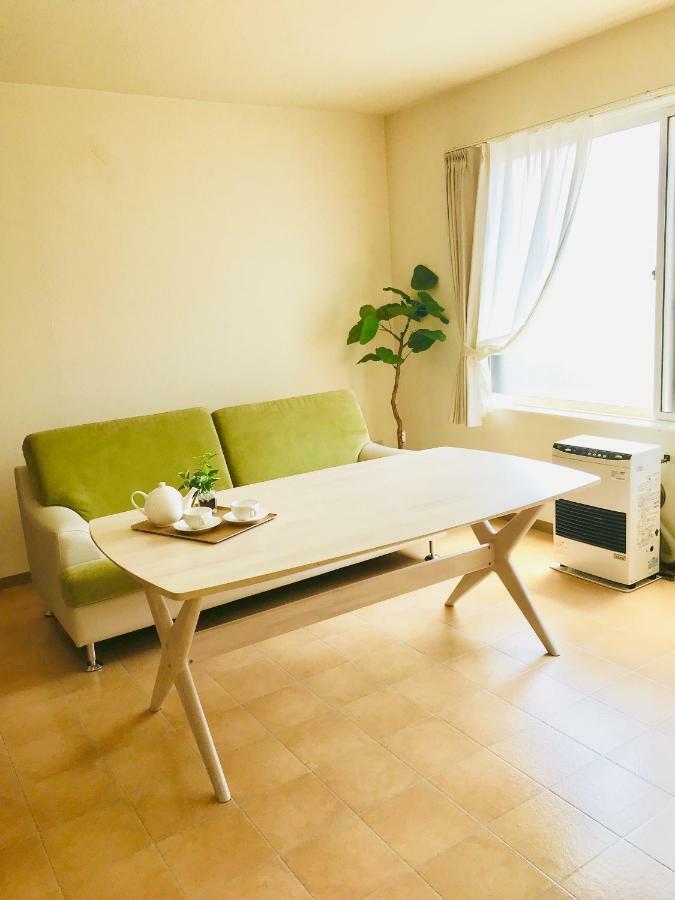Stoke Hills Apartment *